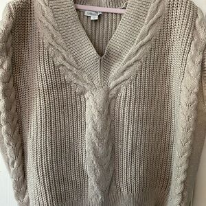 Coldwater Creek Cream V-Neck Sweater with Cable Knit Design